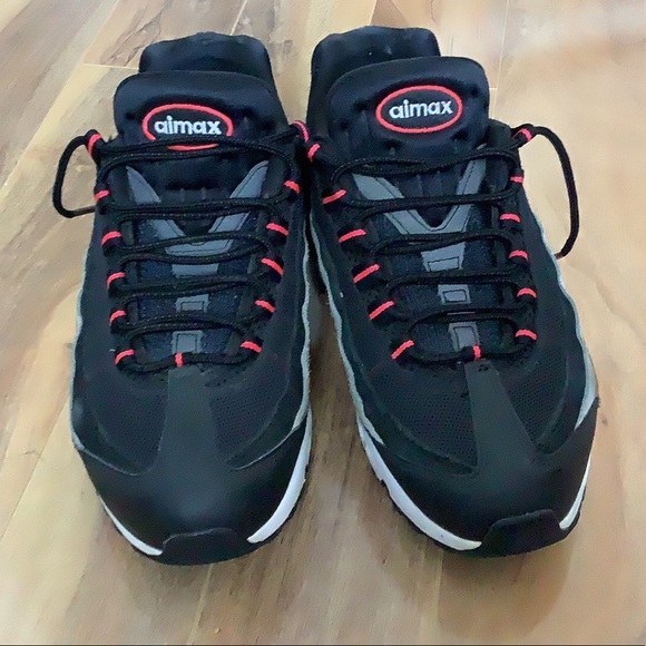 Nike Air Max 95 - Picture 6 of 9